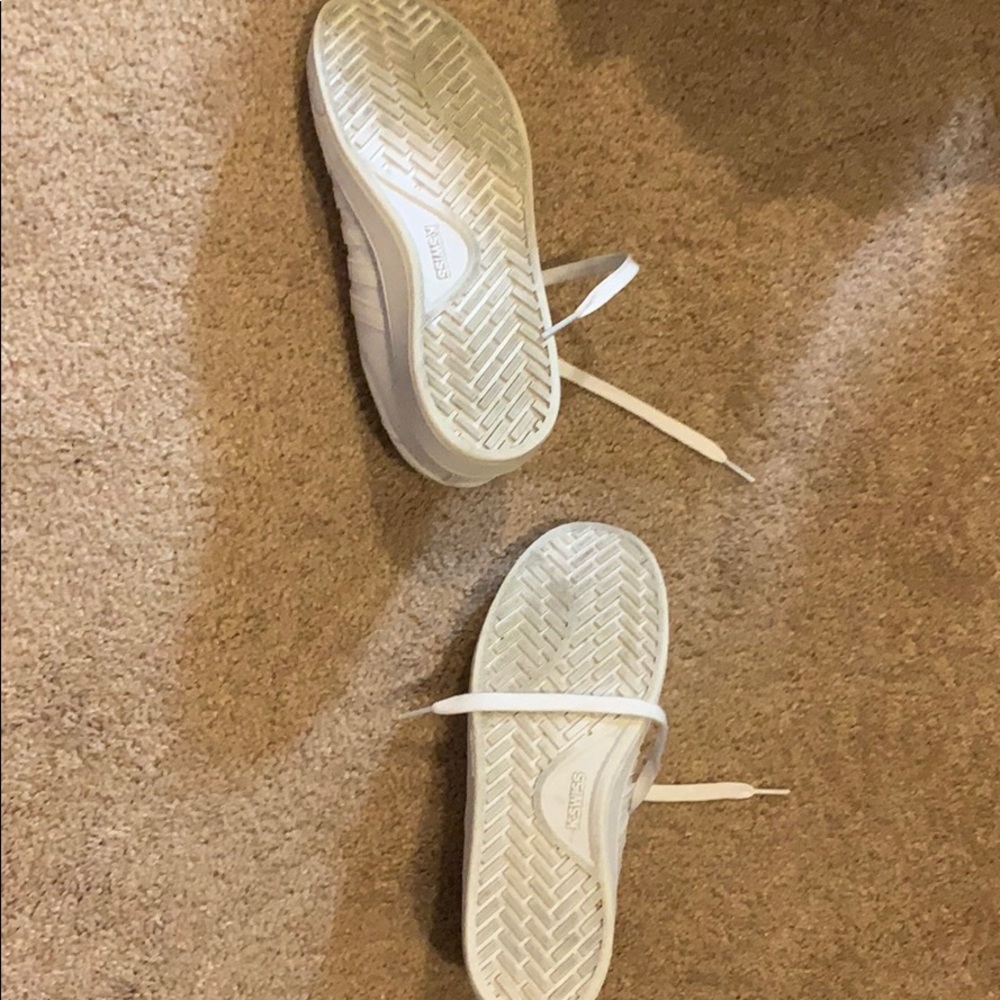 Shoes - Picture 2 of 5